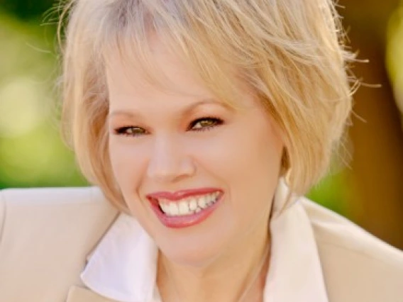 Mary Jacobs '89