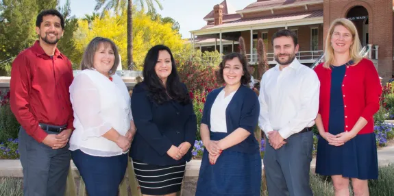 SGPP advisors in front of Old Main